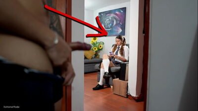 novinha  chegou da escola e caiu de boca no irmão